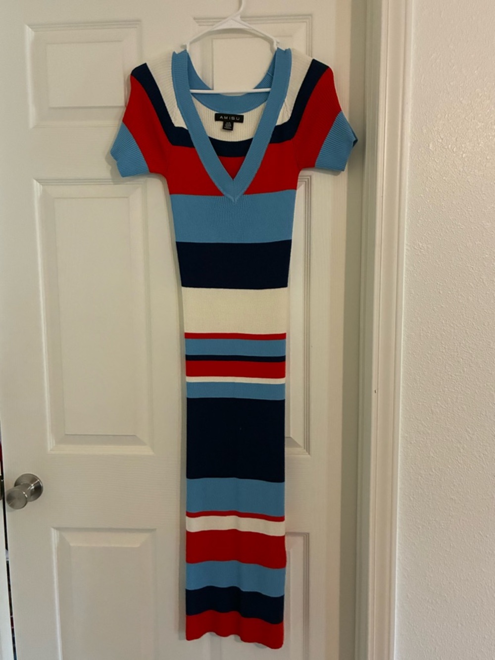 Amisu Red, Light Blue, Navy & White Striped V-Neck Maxi Dress
